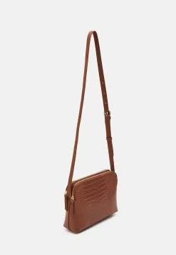 Anna Field Sac Bandoulière - Cognac | Sac à main tendance | Promos exclusives 9 Anna Field Sac Bandoulière - Cognac | Sac à main tendance | Promos exclusives -Anna Field Soldes 045d299e7ec34ec8a0fde4ee7a219e30