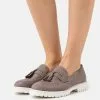 Anna Field Mocassins - Taupe | Chaussures Élégantes en Promo 2 Anna Field Mocassins - Taupe | Chaussures Élégantes en Promo -Anna Field Soldes 25c9adb6b31b4f04bfde95d33778558c