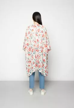 Cape Anna Field Rouge - Promotion Exclusive -Anna Field Soldes 2b2469eaa33d4542bc2030705707f1d3