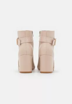 Anna Field Boots À Talons - Beige | Promos | Chaussures Élégantes -Anna Field Soldes 4f1af54ed07049fdbdd2882e23daf19e