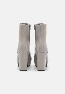 Bottines À Plateau - Grey -Anna Field Soldes 5a50a609668d4b628d310a0ba5263c50