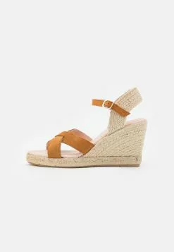 Anna Field Espadrilles en Cuir Cognac - Chaussures Tendances pour Femme -Anna Field Soldes 5bc07914150945ef94b2b3f51666e04b