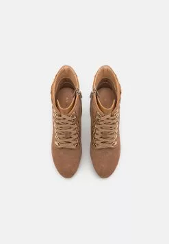 Anna Field Leather - Bottines À Lacets - Cognac 13 Anna Field Leather - Bottines À Lacets - Cognac -Anna Field Soldes 5c3a6346c48143629cef14b418bdc031