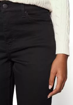 Jean Droit Noir - Promotion Exclusive | Style et Confort -Anna Field Soldes 9a2bfcb2ef7e404990a67888a80bfa66