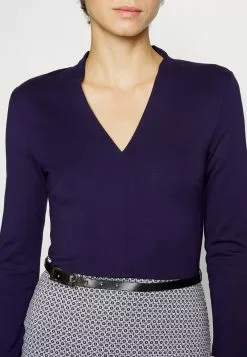 Anna Field Robe Fourreau - Bleu Foncé/Blanc | Robe Élégante pour Occasions Spéciales 11 Anna Field Robe Fourreau - Bleu Foncé/Blanc | Robe Élégante pour Occasions Spéciales -Anna Field Soldes a637f76fda794028a83b7cd131f08747