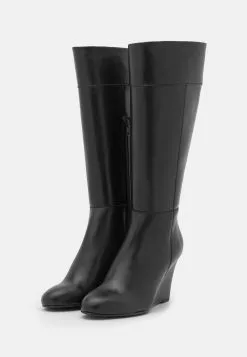 Anna Field Bottes Compensées en Cuir Noir - Promo Exclusive -Anna Field Soldes ad4a9c85b8a241a5b4cd5221ca1f3829