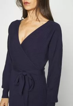 Anna Field Robe Fourreau à Encolure V et Ceinture - Mini Robe en Maille - Bleu Foncé -Anna Field Soldes e5e6ad3fe28548f99a72b8609f628825