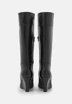 Anna Field Bottes Compensées en Cuir Noir - Promo Exclusive -Anna Field Soldes f09435a01fd642f1b3979c7f58ee1911