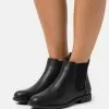 Bottes À Talons Noires - Élégance et Confort en Promo | FR -Anna Field Soldes fd2bbe199321409f83e4260310cc5339